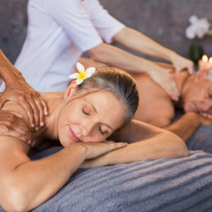 mature-couple-having-massage-spa_256588-740.jpg